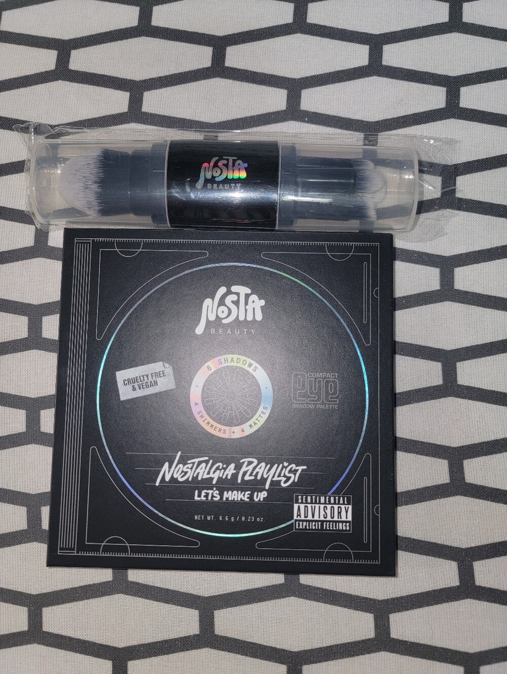 Nosta Beauty Nostalgia Shadow Palette